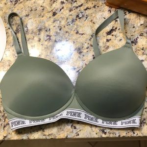 Pink no wire push up bra